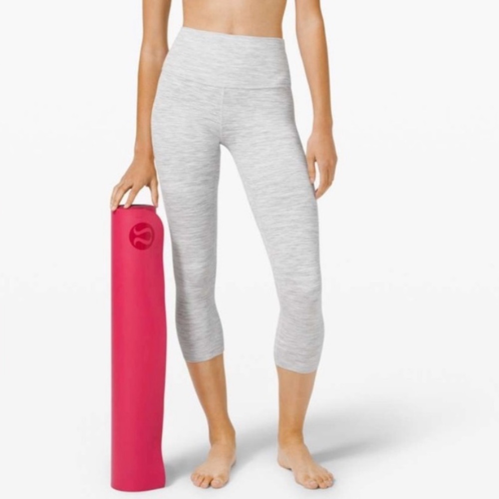 Lululemon 21in Cropped Legging
